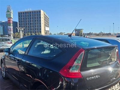 Begagnad Citroën C4 VTR Sport 138 HK (101 kW) 2005 Svart Sedan