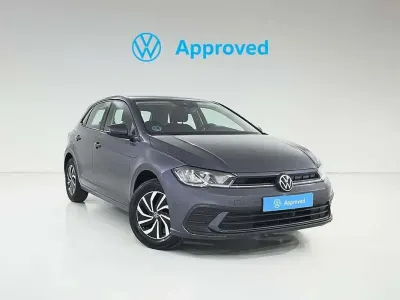 Usado VW Polo Life 95 CV (69 kW) 2024 Negro Utilitario