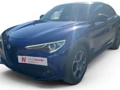 Usado Alfa Romeo Stelvio Sprint 190 CV (139 kW) 2022 Azul SUV