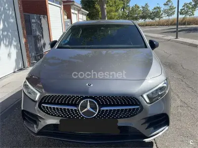 Usado Mercedes A250 218 CV (160 kW) 2022 Gris / plata Berlina