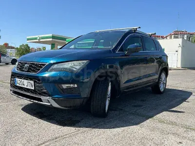 Usado Seat Ateca 4Drive 150 CV (110 kW) 2016 Azul SUV
