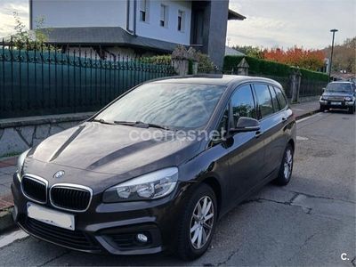 Käytetty BMW 216 Comfort Edition 116 HP (85 kW) 2015 Musta Farmari