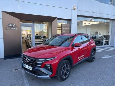 Begagnad Hyundai Tucson 160 HK (117 kW) 2025 Röd SUV