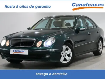 Usado Mercedes E320 Classic 224 CV (164 kW) 2006 Gris Berlina