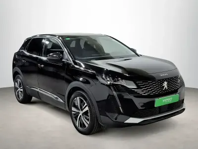 Usado Peugeot 3008 Allure 131 CV (96 kW) 2022 Negro SUV
