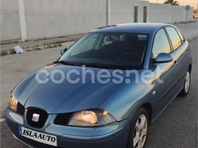Usado Seat Ibiza 64 CV (47 kW) 2005 Verde Utilitario