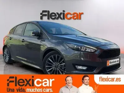 Begagnad Ford Focus ST-Line 125 HK (91 kW) 2018 Grå