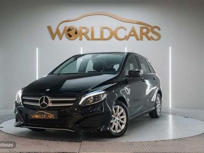 Usado Mercedes B180 109 CV (80 kW) 2015 Negro Monovolumen