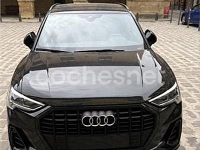 Käytetty Audi Q3 Ambiente 150 HP (110 kW) 2021 Musta Katumaasturi