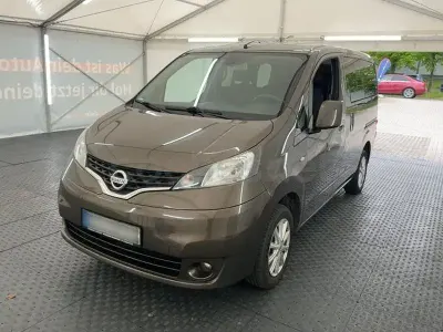 Usado Nissan Evalia 110 CV (80 kW) 2017 Marrón Monovolumen