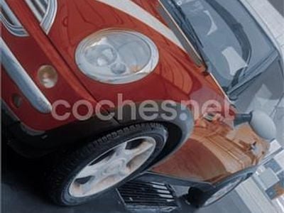 Usado Mini Cooper 115 CV (84 kW) 2001 Rojo Utilitario