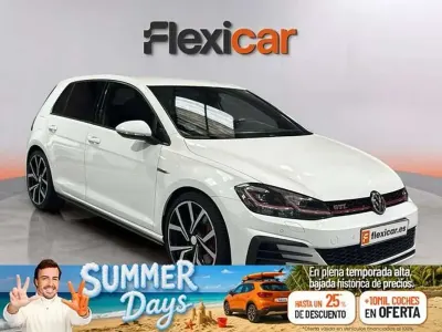 Usado VW Golf VII GTI 245 CV (180 kW) 2019 Blanco Utilitario