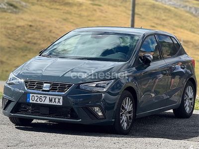 Usado Seat Ibiza FR 115 CV (84 kW) 2025 Azul Berlina