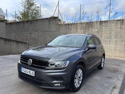Usado VW Tiguan Advance 150 CV (110 kW) 2018 Gris / plata SUV