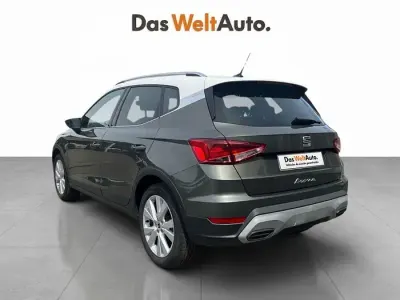 Usado Seat Arona Xperience 115 CV (84 kW) 2025 Gris SUV