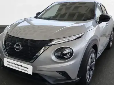 Usado Nissan Juke N-Connecta 143 CV (105 kW) 2025 Diamond silver (metalizado) monotono SUV