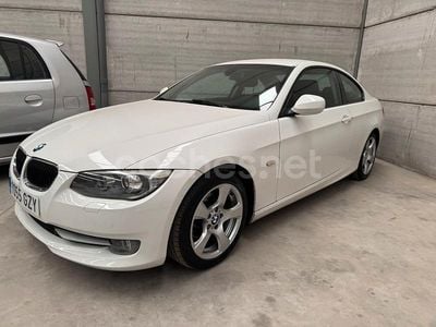 Blanco Usado 2010 BMW 320 M Sport Coupe | 8990 € (Precio justo)
