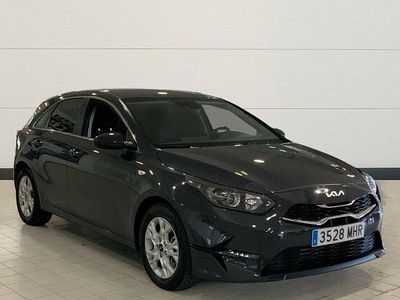 Negro Usado 2023 Kia Ceed Utilitario | 19.500 € (Precio justo)