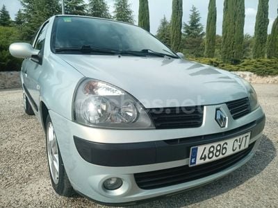 Renault Clio II