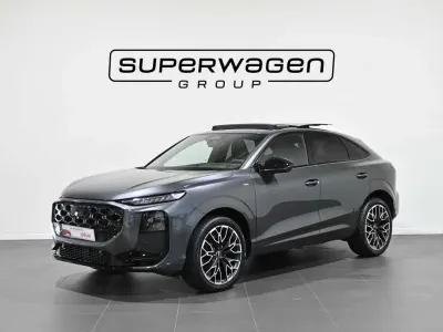 Usado Audi Q3 Sportback S-Line 150 CV (110 kW) 2026 Gris / plata SUV