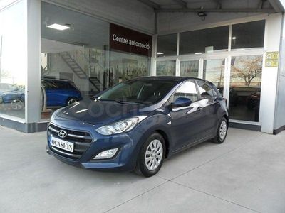 Usado Hyundai i30 90 CV (66 kW) 2016 Azul Berlina