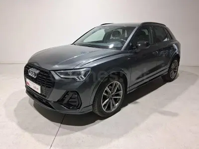 Usado Audi Q3 150 HP (110 kW) 2021 Cinzento SUV