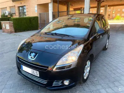 Usado Peugeot 5008