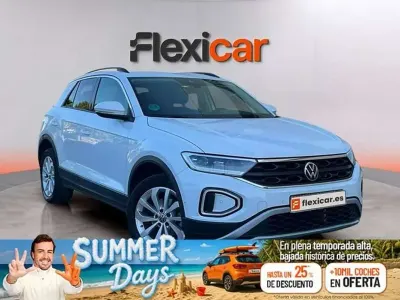 Usado VW T-Roc Life 110 CV (80 kW) 2024 Blanco SUV