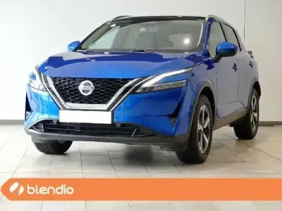 Usado Nissan Qashqai N-Connecta 140 CV (102 kW) 2023 Magnetic blue + midnight black metalizado SUV