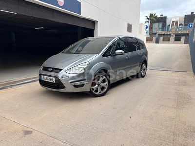 Usado Ford S-MAX Limited 115 CV (84 kW) 2014 Gris / plata Monovolumen