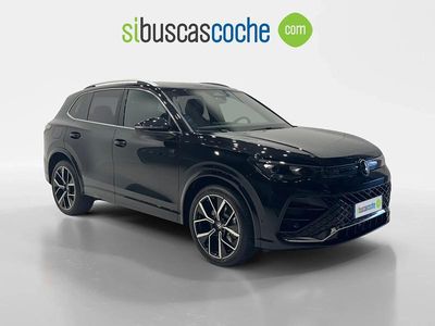 Uusi VW Tiguan R-line 150 HP (110 kW) 2025 Musta Katumaasturi