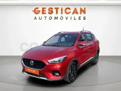 Begagnad MG ZS Luxury 111 HK (81 kW) 2023 Röd SUV