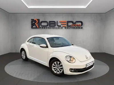 Usado VW Beetle Design 105 CV (77 kW) 2012 Blanco Utilitario