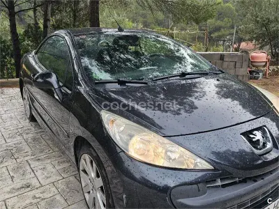 Begagnad Peugeot 207 CC