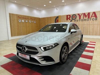 Usado Mercedes A250 218 CV (160 kW) 2020 Gris / plata Berlina