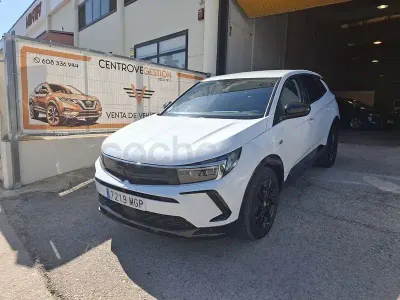 Usado Opel Grandland X 130 CV (95 kW) 2023 Blanco SUV
