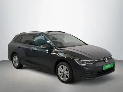 Usado VW Golf VIII Life 116 CV (85 kW) 2022 Gris Familiar