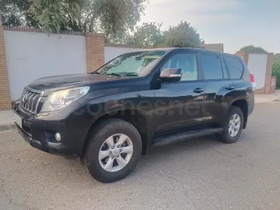 Usado Toyota Land Cruiser Limited 190 CV (139 kW) 2011 Negro SUV