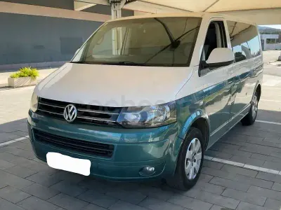 Usado VW Multivan Comfortline 140 CV (102 kW) 2011 Blanco Monovolumen