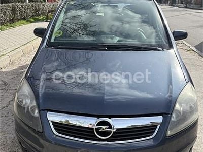 Usado Opel Zafira Enjoy 120 CV (88 kW) 2007 Gris / plata Monovolumen