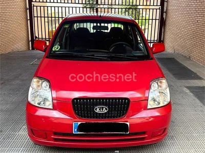Usado Kia Picanto Active 75 CV (55 kW) 2007 Rojo Utilitario