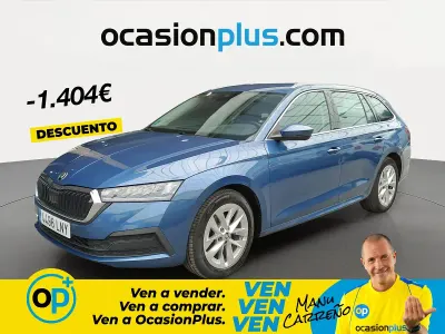 Usado Skoda Octavia G-TEC Ambition 131 CV (96 kW) 2021 Azul Familiar