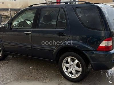 Mercedes ML400
