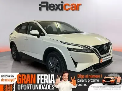 Begagnad Nissan Qashqai Acenta 140 HK (102 kW) 2023 Vit SUV