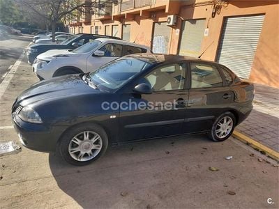 Negro Usado 2007 Seat Cordoba Reference Berlina | 2700 € (Precio justo)