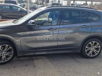 Usado BMW X1 140 CV (102 kW) 2021 Gris / plata SUV