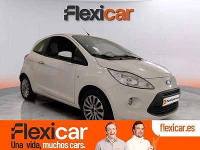 Usado Ford Ka Trend 69 CV (50 kW) 2016 Blanco Utilitario