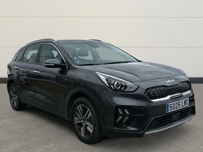 Usado Kia Niro 141 CV (103 kW) 2022 Gris SUV