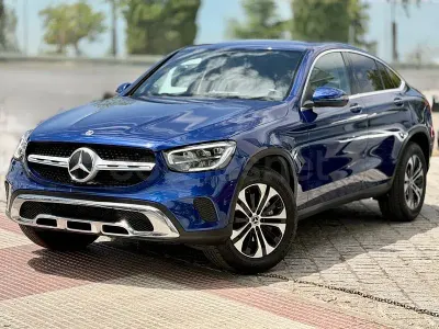 Usado Mercedes GLC300e