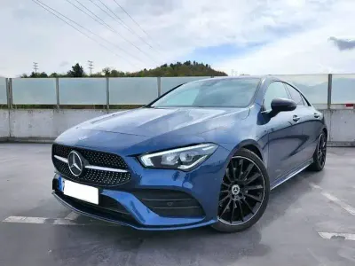 Usado Mercedes CLA220 190 CV (139 kW) 2020 Azul Coupe